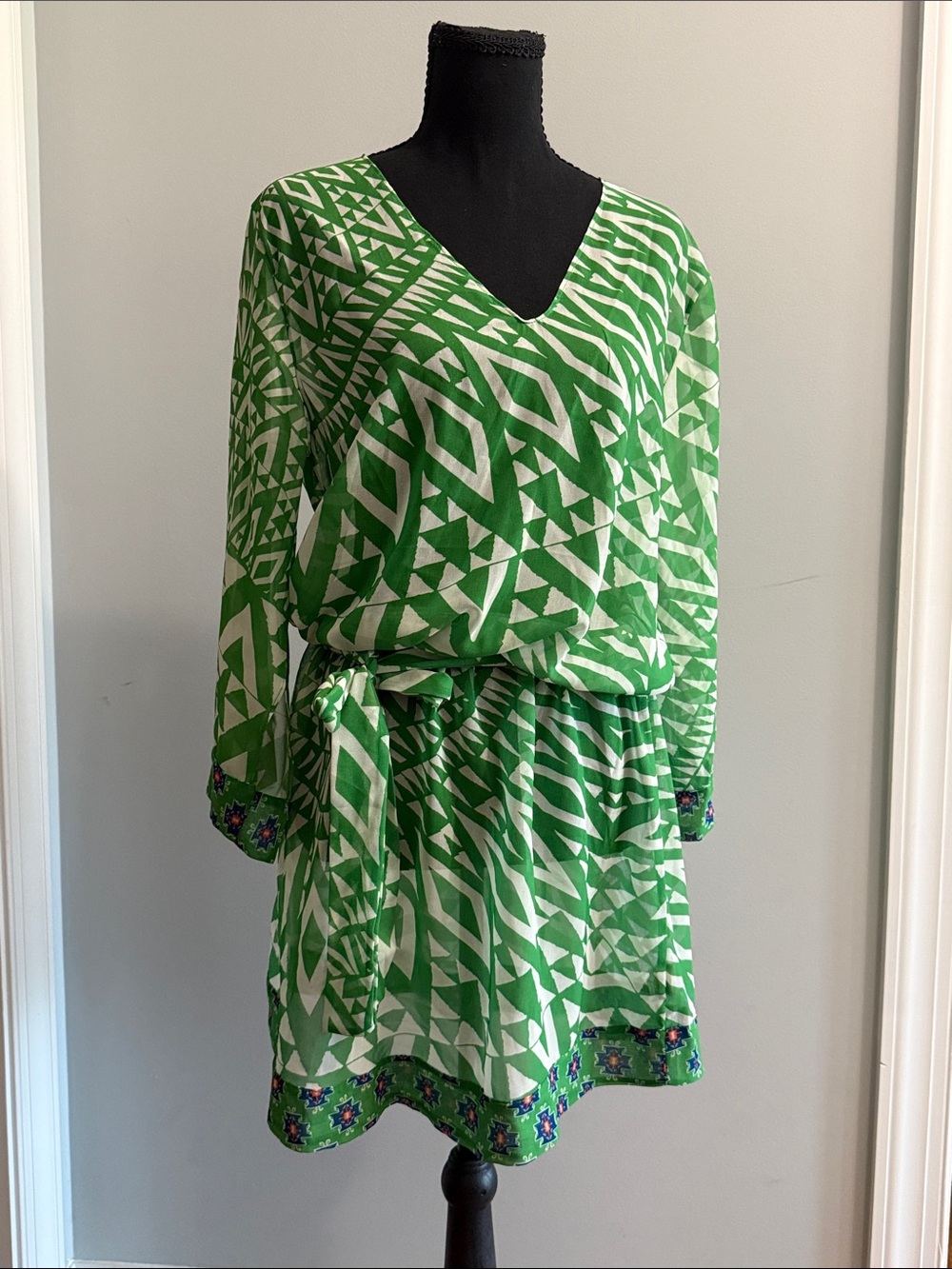 Sweet Pea Green Geometric V-Neck Tunic Dress